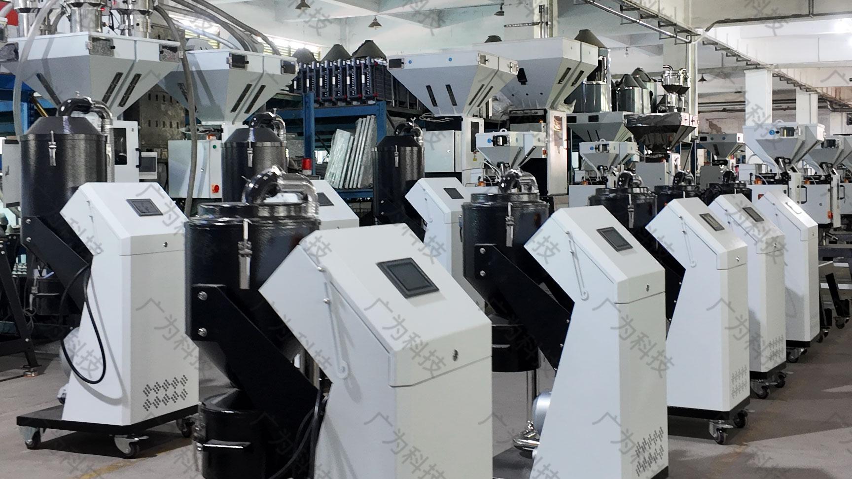 什么是真空吸料机？和一体式吸料机的核心区别是什么？