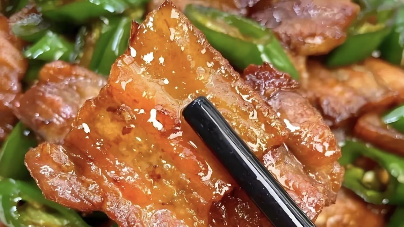 家常回锅肉：锅气里的烟火味