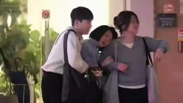 小S直播回应工作状态，自称此次复工状态非常好，未刻意营造情绪