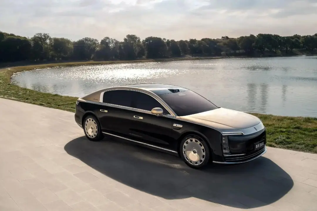 极速496km/h！销量吊打迈巴赫！刷新24小时耐力赛纪录！2025年重磅新车都有谁？