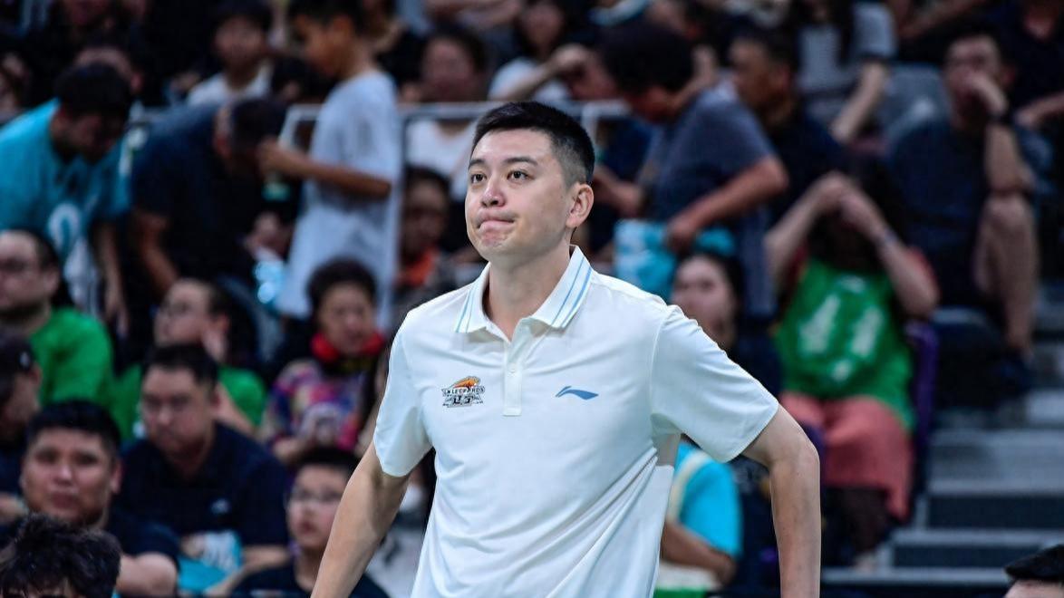 辽篮70: 86输青岛，赛后收3好1坏消息，继伟赶紧回来拯救杨鸣吧！