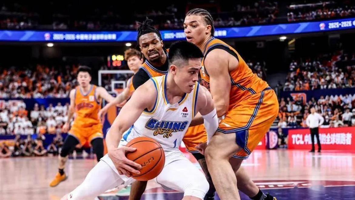 上海88-99！输球不可怕，可怕的是卢伟赛后这席话，彻底被打服