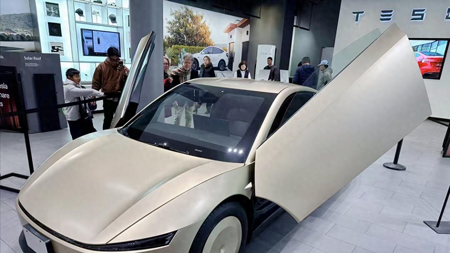 特斯拉前两天开始量产一辆不像车的车，为何全世界安静了？