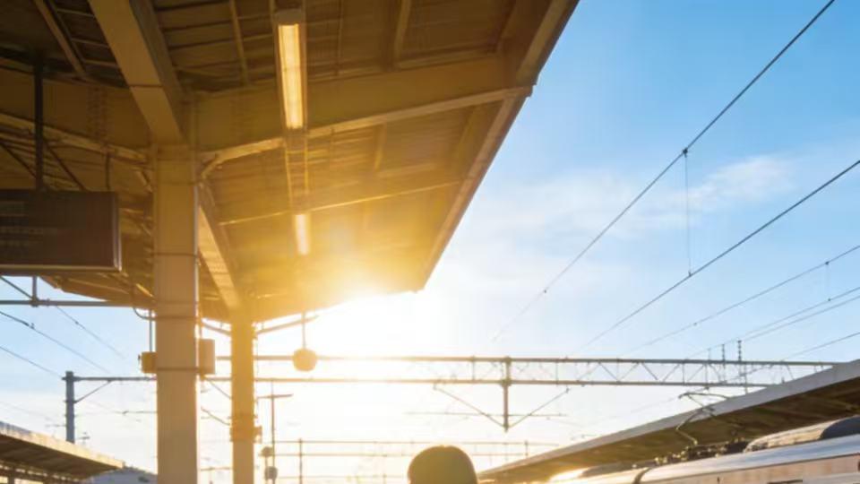 “搭伙过日子”：对男生是性价比，对女生是赌局