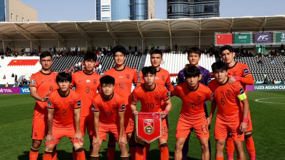 中国队4-2乌兹别克斯坦，杀进四强创历史！李昊扑点，一战封神