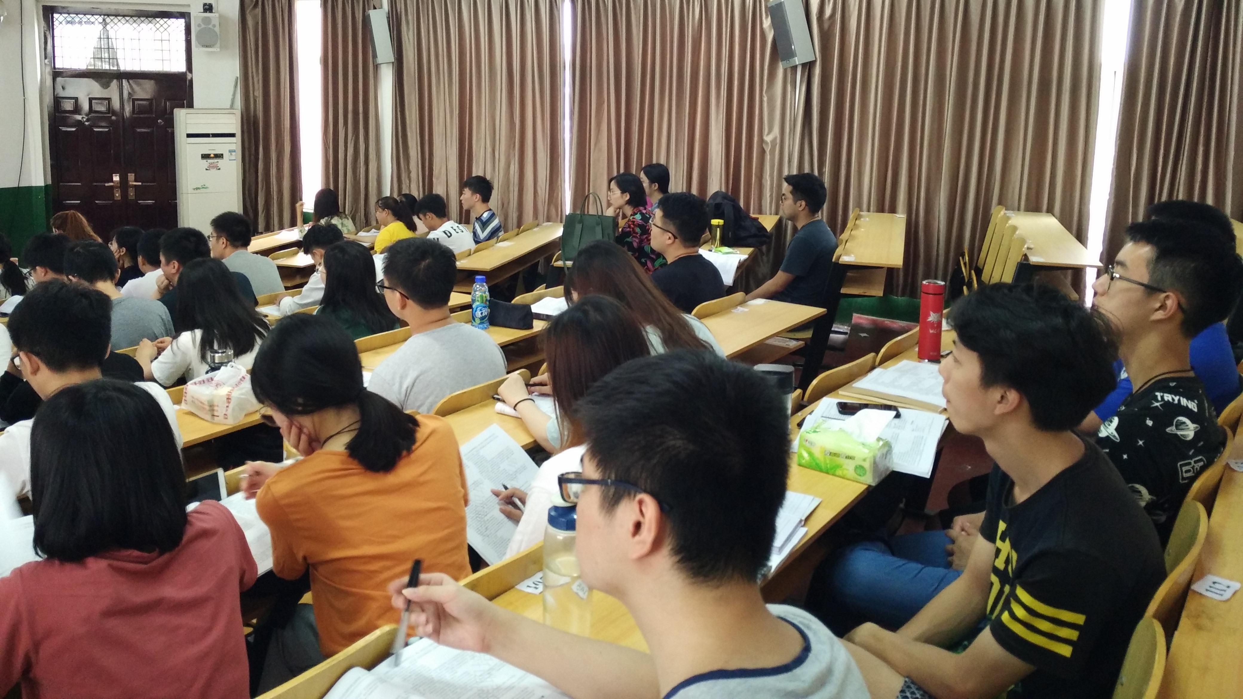 2026年考研成绩即将公布，留学申请还能衔接9月入学！