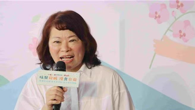 争轻轨变炒房？黄敏惠亲上火线反击：摸着良心、对天发誓！
