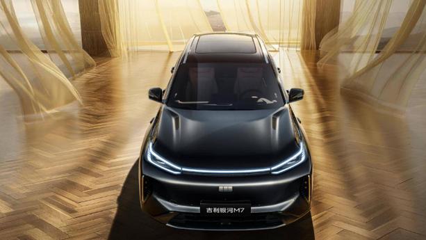 “主流精品电混SUV引领者”开启全球预售 预售价格13.98万元起  吉利银河M7引领主流精品电混S