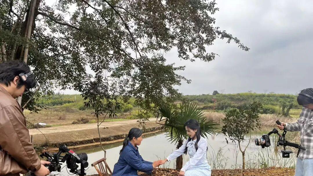 耒阳首部本土取景短剧《出狱即神医：我的村庄被我带飞了》1月15日上线