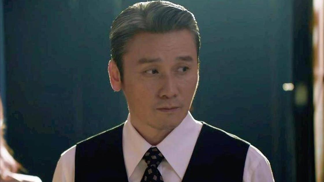 《野狗骨头》：要不是何雯婕惨死，周康安终身未娶，苗靖永远不知，陈异与涂莉同居的真相