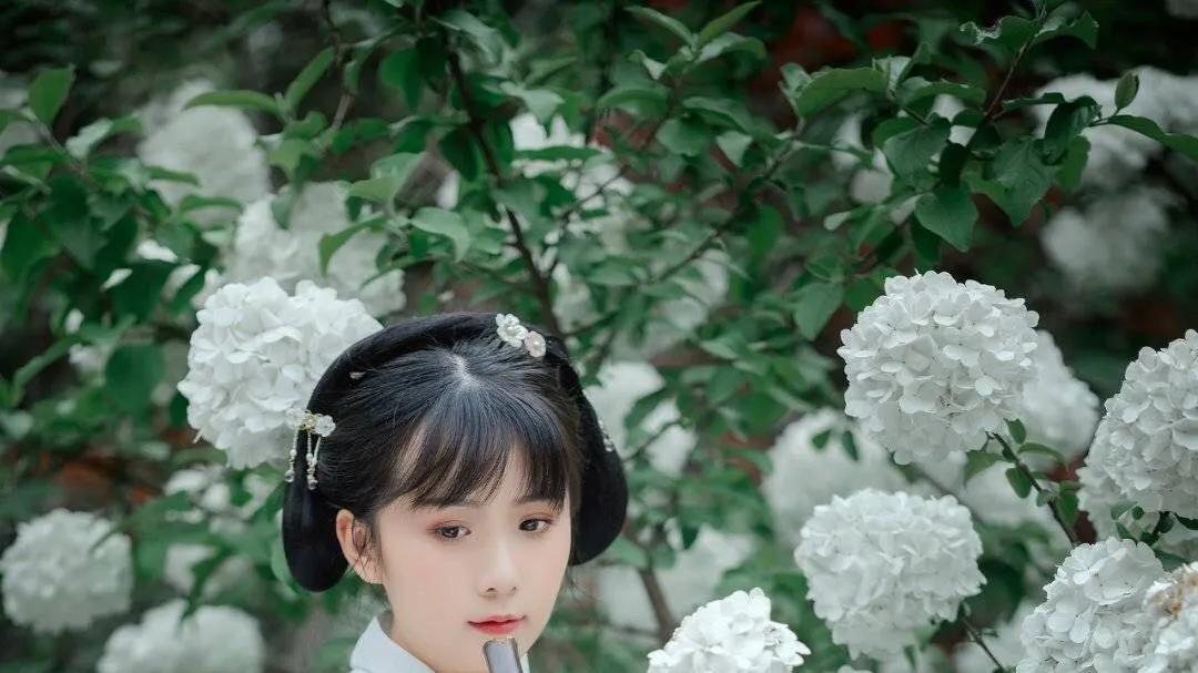 透过别人，你才能认识真正的自己！