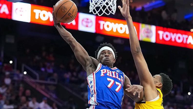 破防了！76人要动埃奇库姆？梭哈字母哥组三巨头，东部大结局！