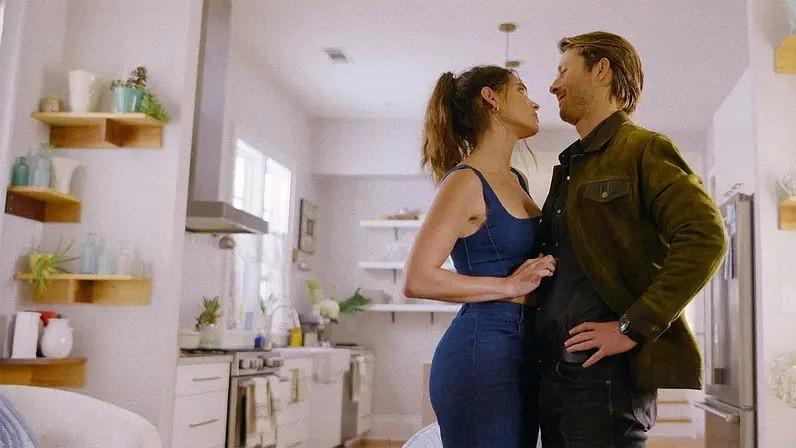 面具之下寻真我——《职业杀手》