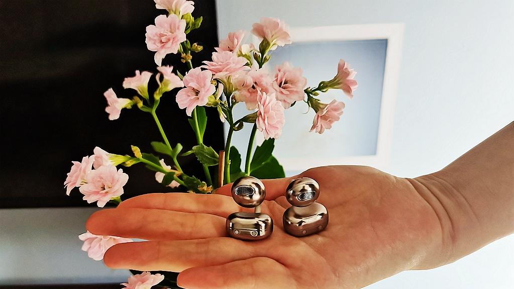 当贝Air1耳夹式耳机体验：戴一天不压耳，颜值与音质双在线！