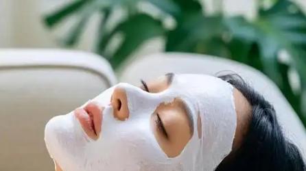 我的年度补水面膜红黑榜：这10款真的值得买吗？