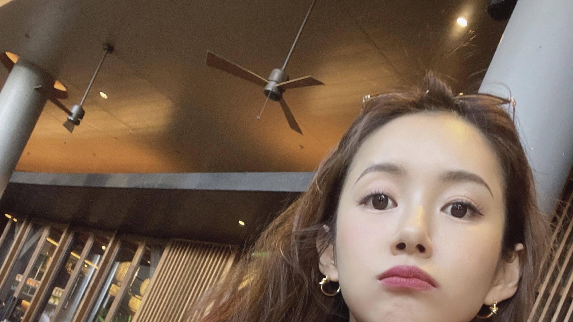 张子萱热搜炸全网，无关陈赫感情，42岁生两娃状态封神！