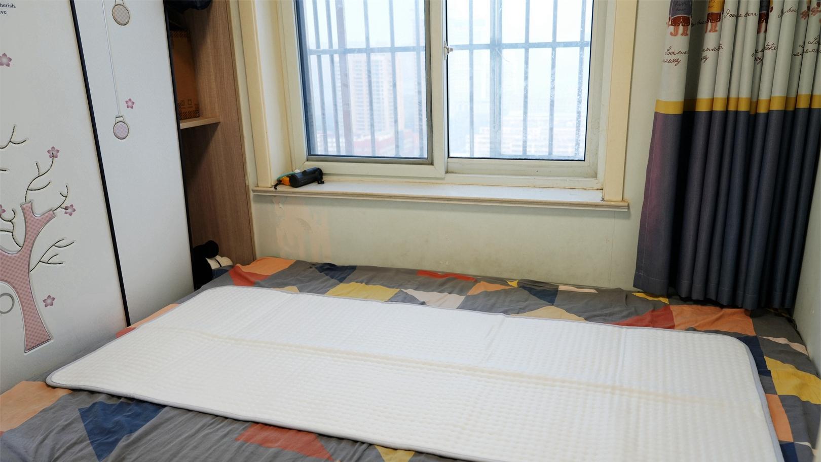 米家智能电热毯单人款：速热不干燥，告别冬日口干舌燥