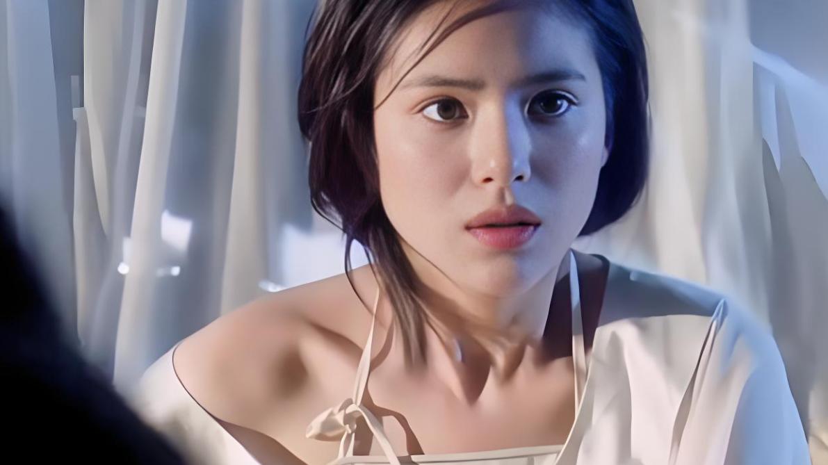 被郭应泉“白嫖”10年，还倒贴上亿，59岁李若彤一手好牌打的稀烂