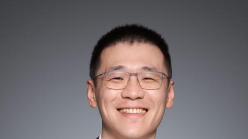 我们帮拼多多董事长陈磊写的年终总结报告……