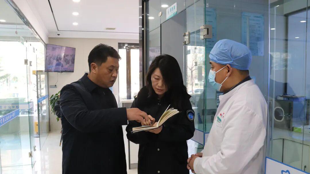 万荣县开展医疗机构依法执业与传染病防控专项监督检查