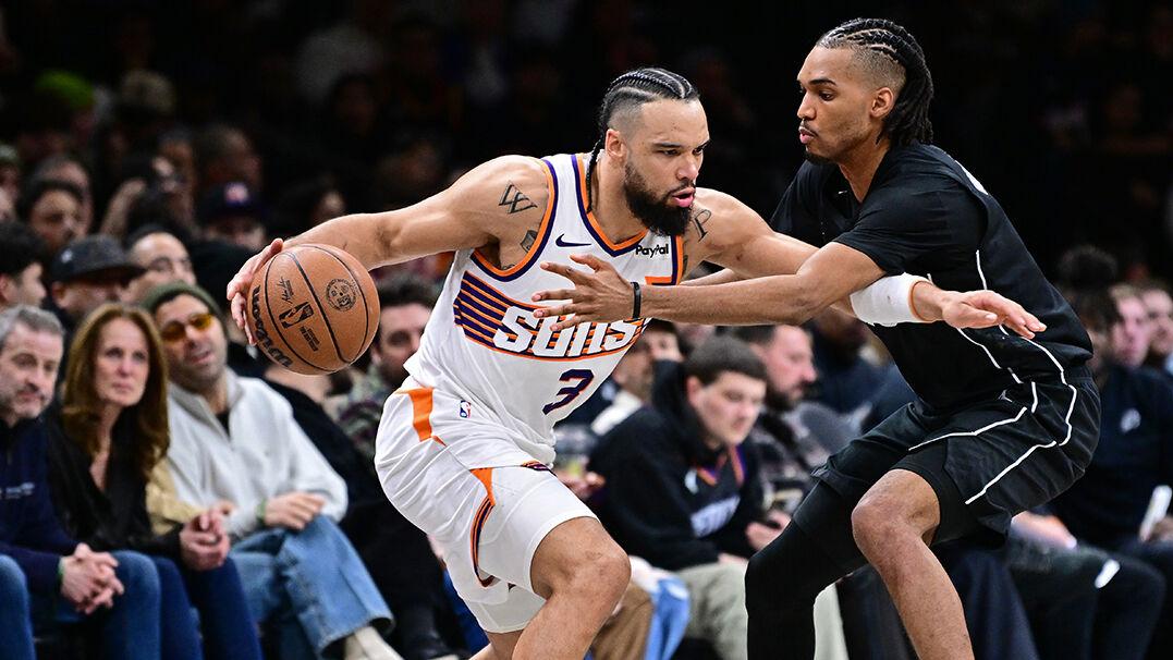 太阳过去15场11胜，战绩追平湖人！布克24分4板4助，狄龙27分5板