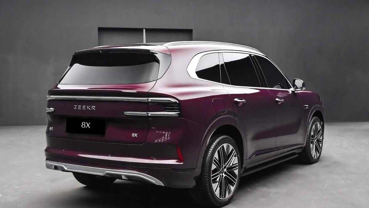 极氪8X对比极氪9X：除了尺寸缩减外，是否保持了豪华旗舰规格？