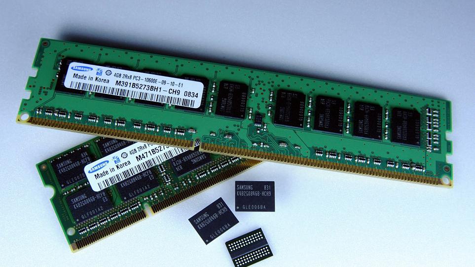 内存格局剧变！三巨头全力押注HBM，DDR4供给持续收缩