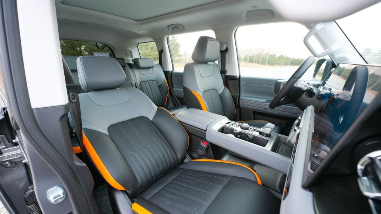 告别露营清单焦虑，BJ40增程元境智行版给你的周末一个“随意”选项