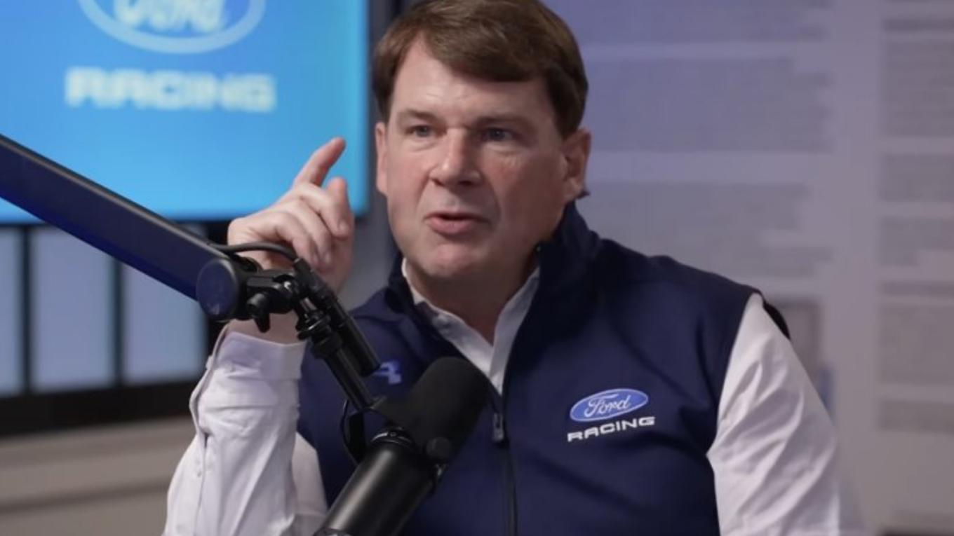 福特CEO：特斯拉不再是标杆比亚迪与小米才是全球电动车竞争核心