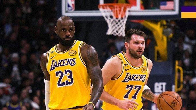 湖人16分逆转，守住前六！077轰38+13+10，老詹19+9+8，穆雷28+11