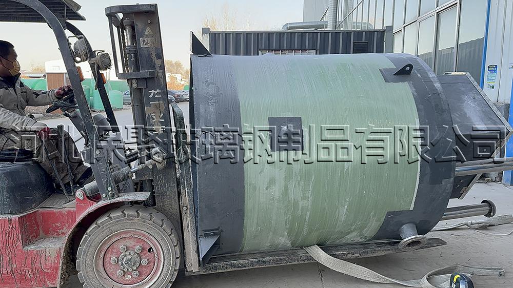 坚韧之躯：玻璃钢泵站筒体结构的技术内核与工艺奥秘