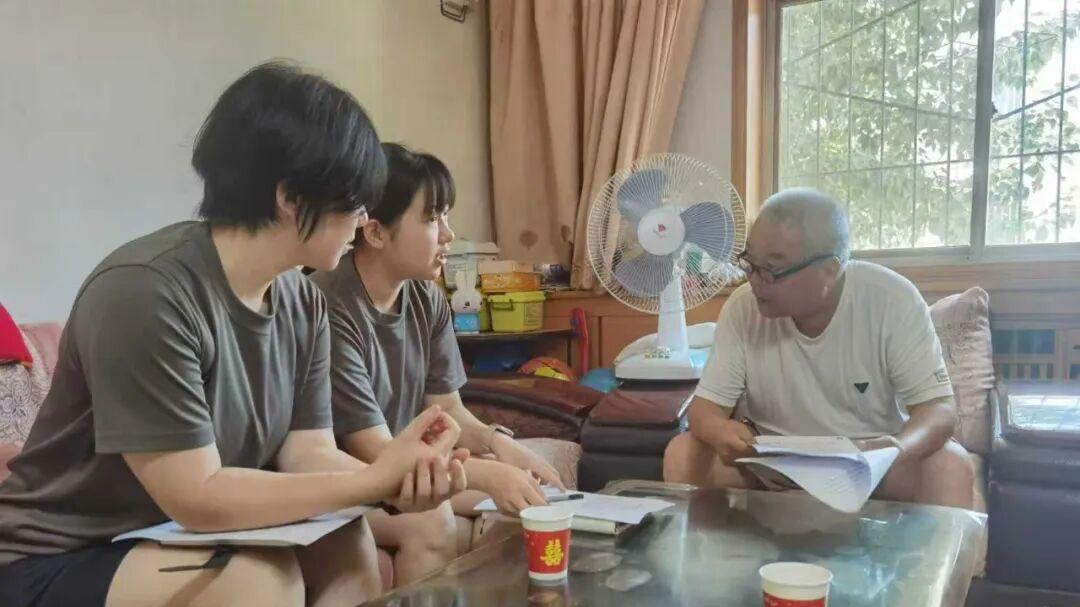 尊崇功臣  薪火传承