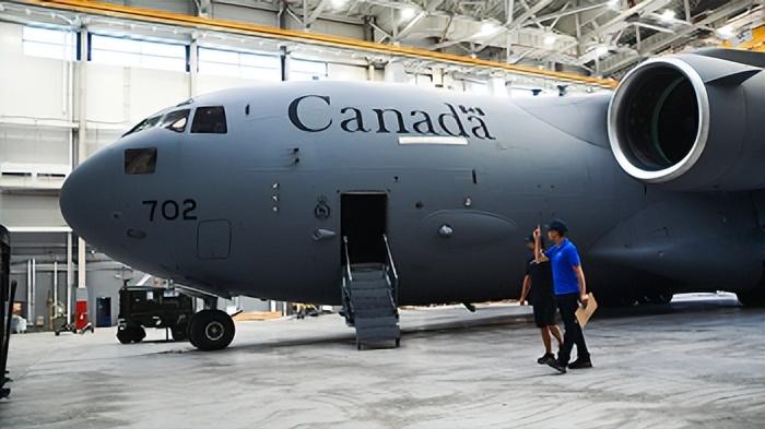 从需求到落地：解码美国14年打磨的C-17“战略战术双能”运输机