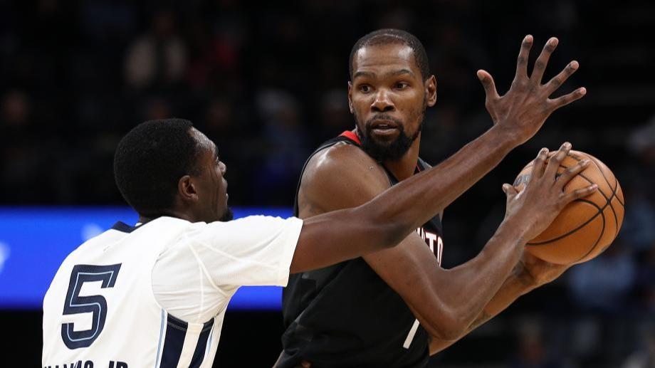 申京打败昔日最佳防守球员，休城三巨头合体坐等马刺