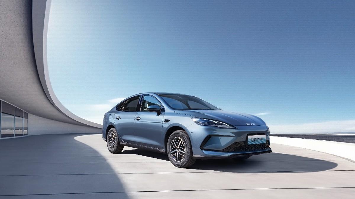 比亚迪海豹05DM-i、海豹06DM-i加推长续航版本，升级云辇-C及冰箱