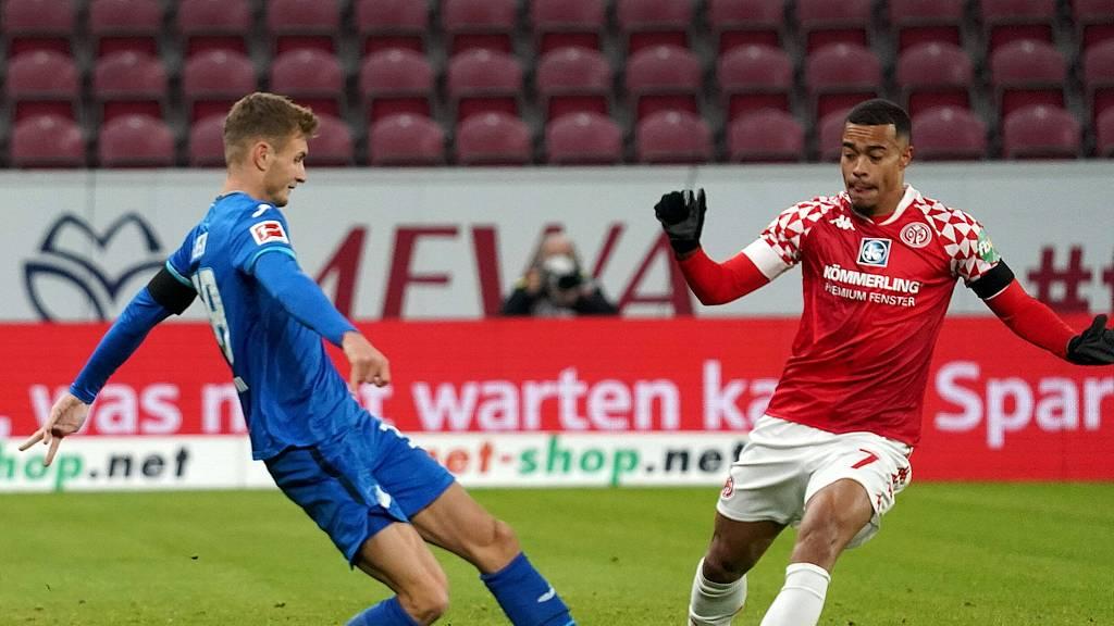 26053期：枪手足总杯再让冠？凯恩伤缺拜仁留力欧冠