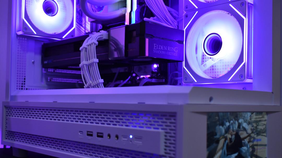 2026颜值装机首选！Tt全套海景房方案，光影与性能双在线