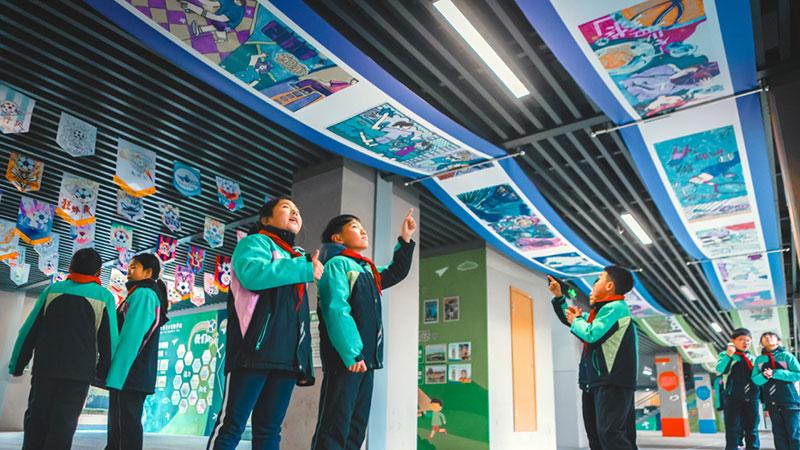 食堂里的跨学科课堂：用“食物里程”激活非正式学习空间