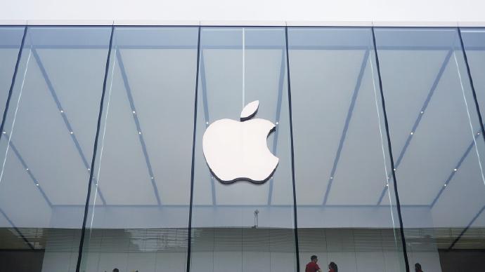 OpenAI疯狂挖苹果墙角，苹果砸重金留人防跳槽