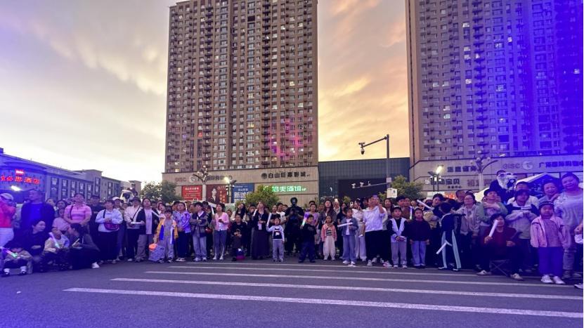 青春唱响·燃动浑江 端午青春狂欢夜户外音乐节嗨翻夏夜 全民共享欢乐时光