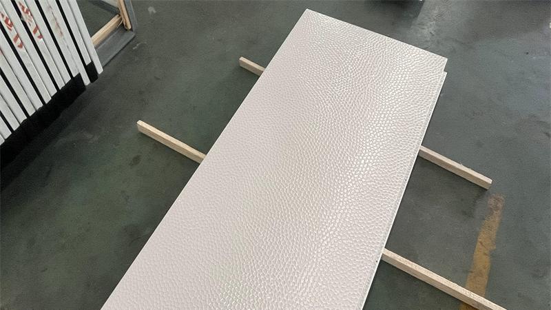 搪瓷钢板用在隧道与地铁站，有这些实用特点！