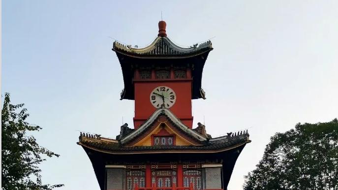 8座文保建筑！四川大学校园环境怎么样？百年校史+文物建筑