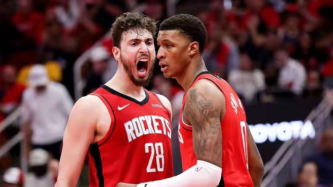 申京范乔丹换字母哥，小贾泰特换朱-霍乐迪，火箭队可夺冠