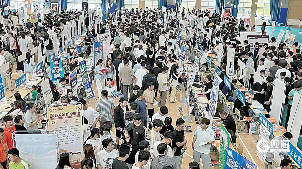 推出“城市引才伙伴计划”，青岛上半年引进首次来青青年人才5.58万人