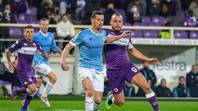 佛罗伦萨 vs 拉齐奥：意甲中游硬仗！主场紫百合迎战蓝鹰，谁能抢下关键分