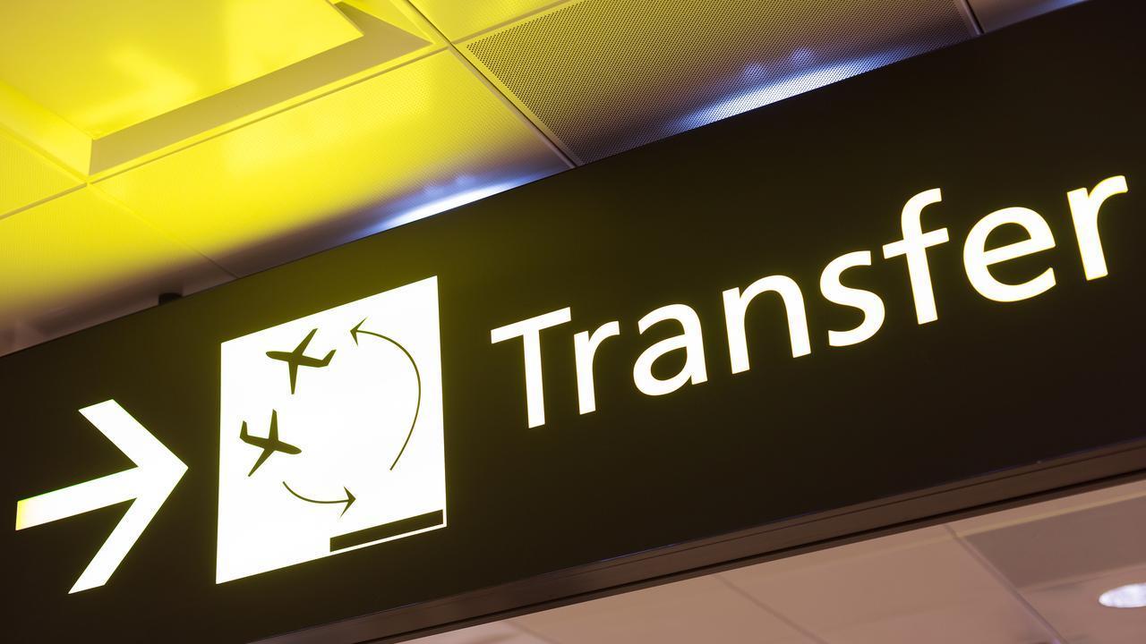 查询机票避坑实测：权益比低价更值得盯