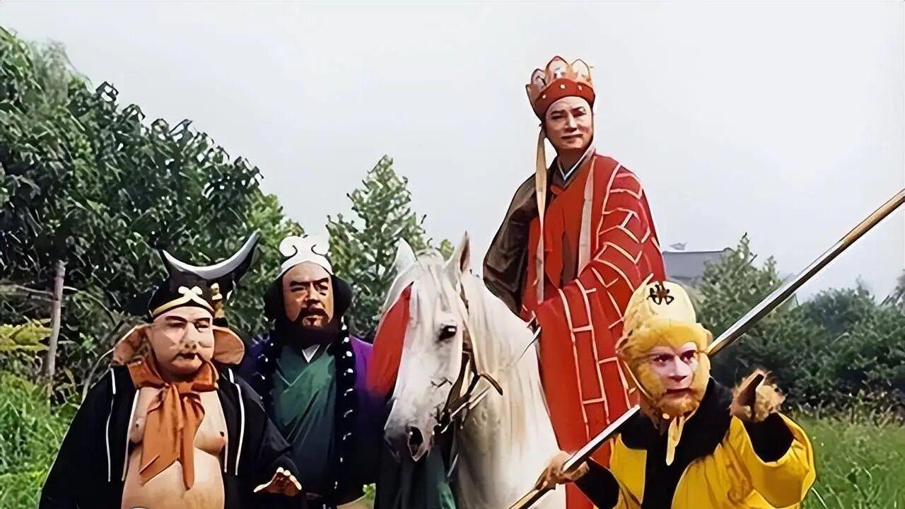 孙悟空为何不变个假唐僧糊弄妖怪？翻完原著才懂吴承恩的深层用意