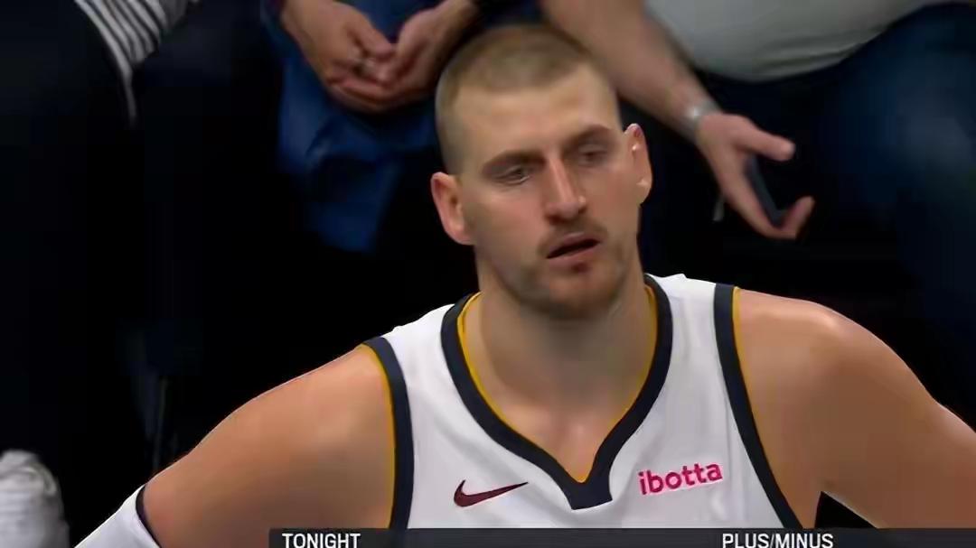 四大于三，难怪约基奇被戈贝尔压制，掘金出局只是时间问题