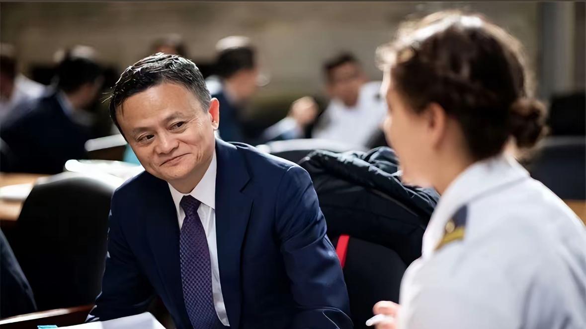 马云宣布：花呗和借呗将不再给年轻人提供服务，永久退出支付宝!