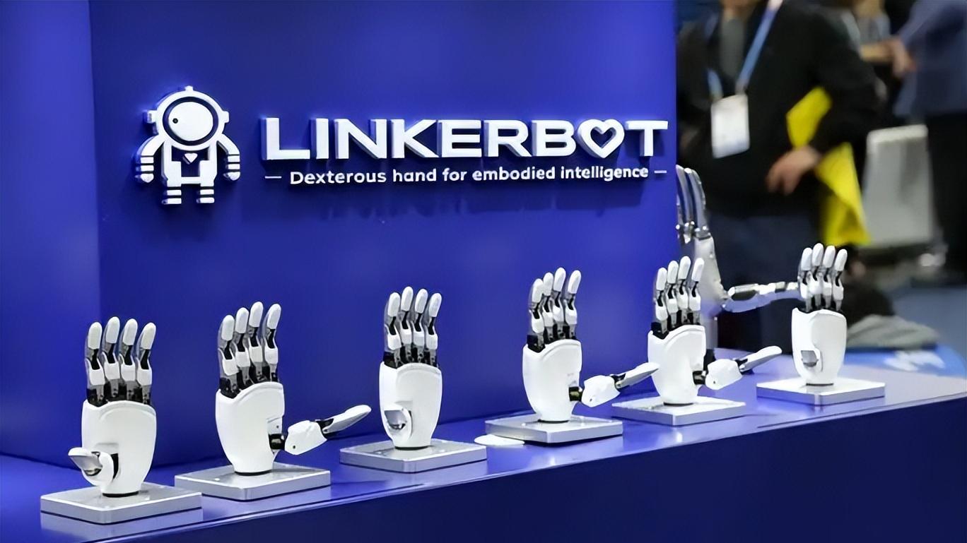 "史上最热CES"：中国AI“包围”拉斯维加斯